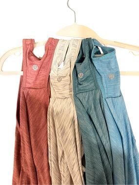 4 Pack Essential Tank Pleated Bundle Lululemon Size 6
